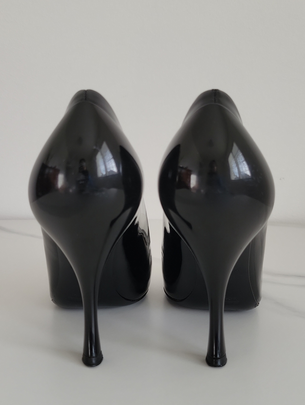 Miu Miu Black Patent High Heel Pumps - Picture 4 of 16